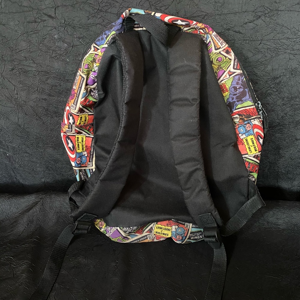 Marvel Retro avengers comic strip backpack - Picture 2 of 8